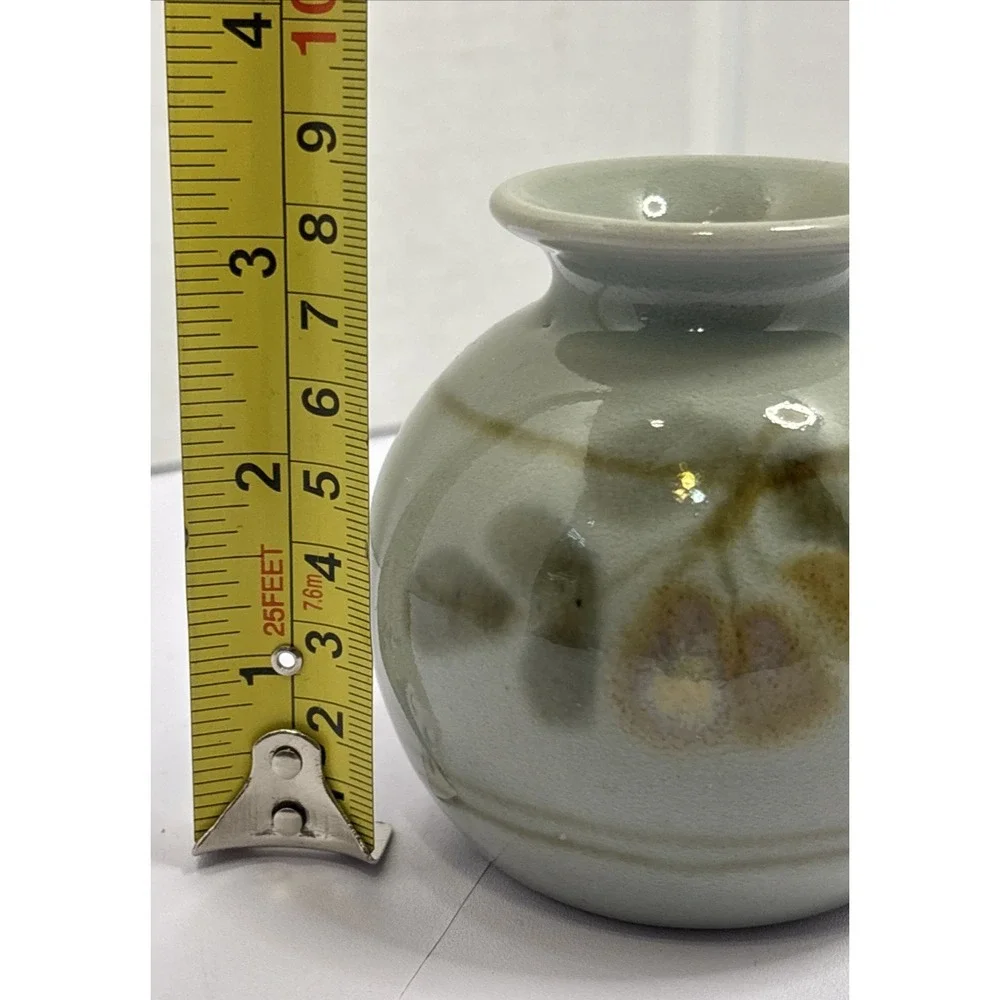 Highland Stoneware Scotland Bud Vase Floral 3.25